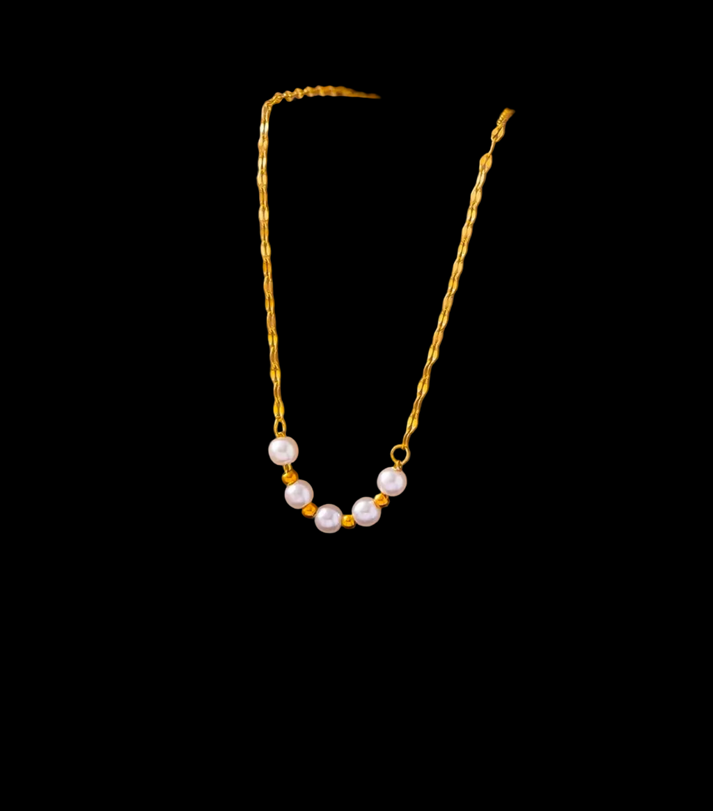Gold Five Pearl Pendant Necklace