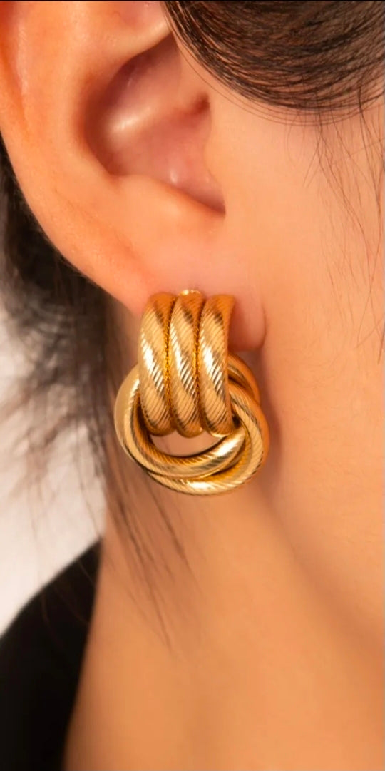 Gold Multi-Hoop Overlapping Earrings