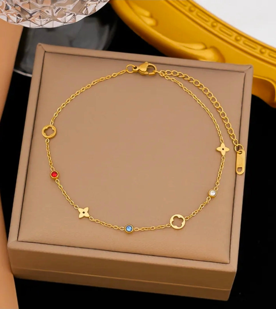 Titanium Steel 18K Gold Plated 
Bracelet For Women Fashion Luxury 
Stainless Steel Heart Butterfly Shell 
Rhinestone Charm Bracelet Jewelry Gift
