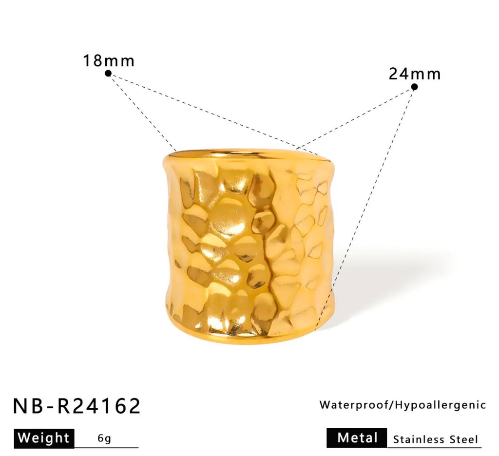 Gold Wide Hammered Surface Open Ring