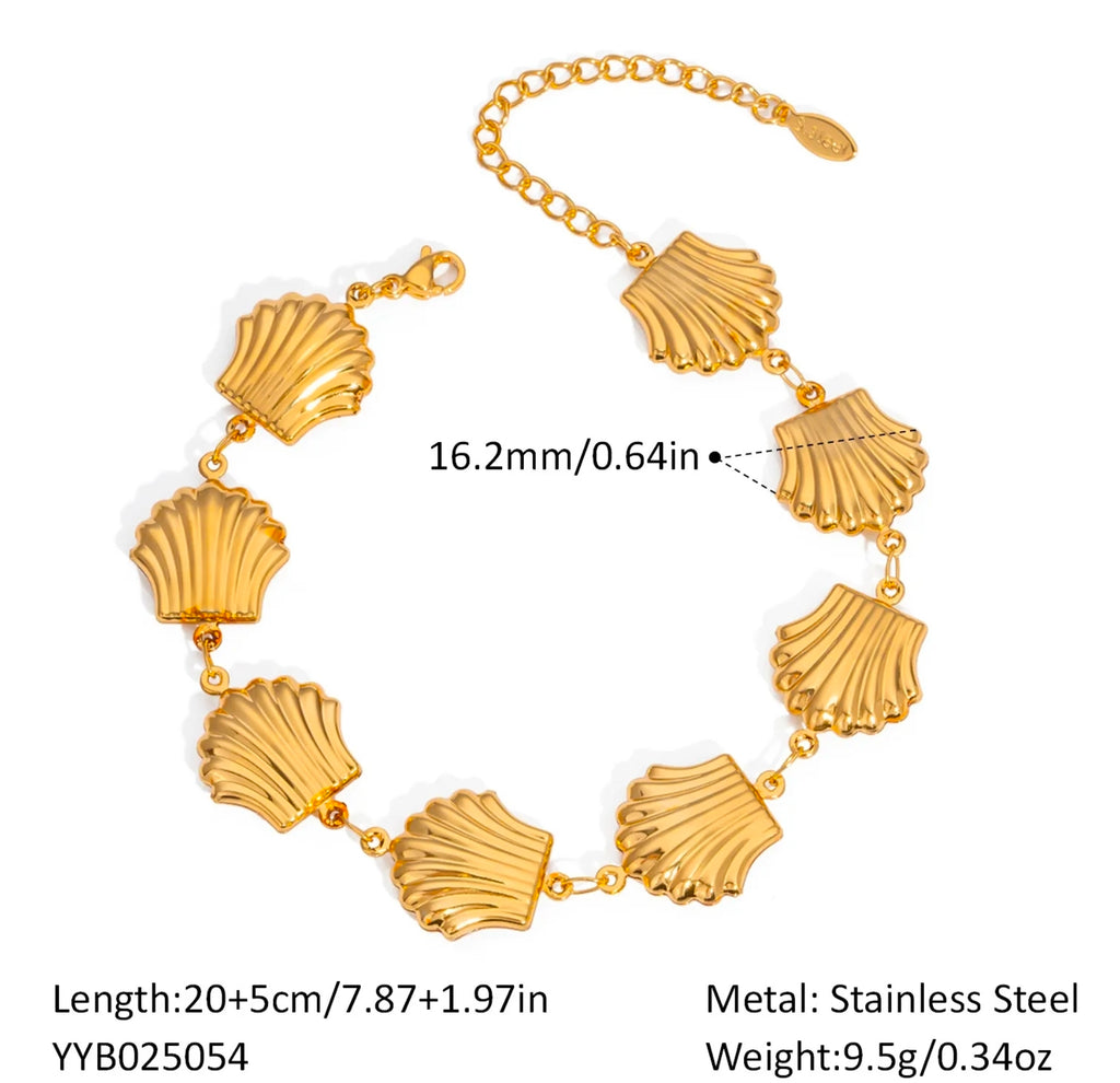 Gold Starfish Shell Heart Charm Bracelet