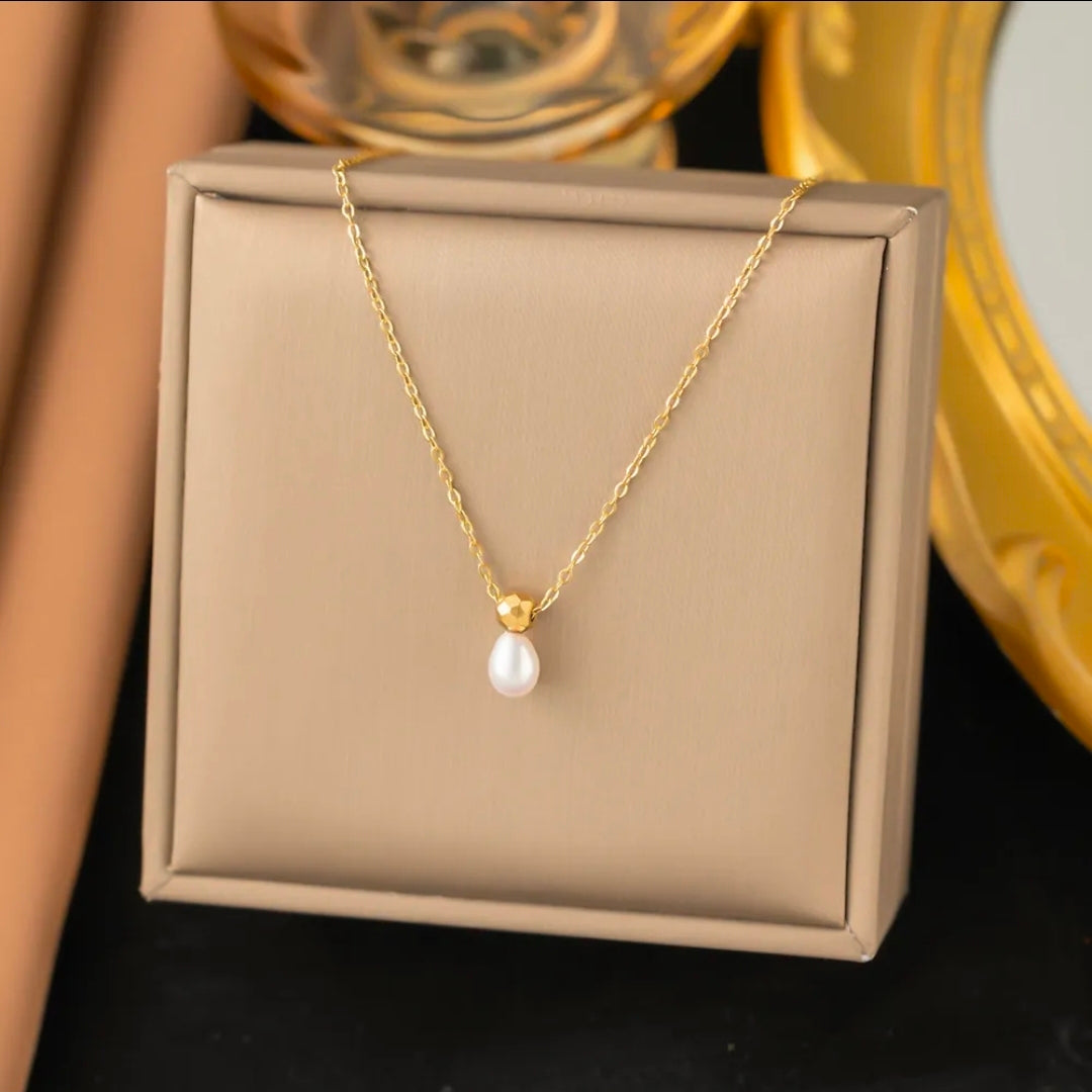 Gold Perfume Bottle Pearl Pendant Necklace