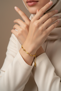 Minimalist Stainless Steel Bracelet 
18K Gold Plated Chain For Women Men 
Unisex Versatile Fashion Jewelry Gift 
Adjustable Snake Rope Cuban Link Style 
Elegant Accessory