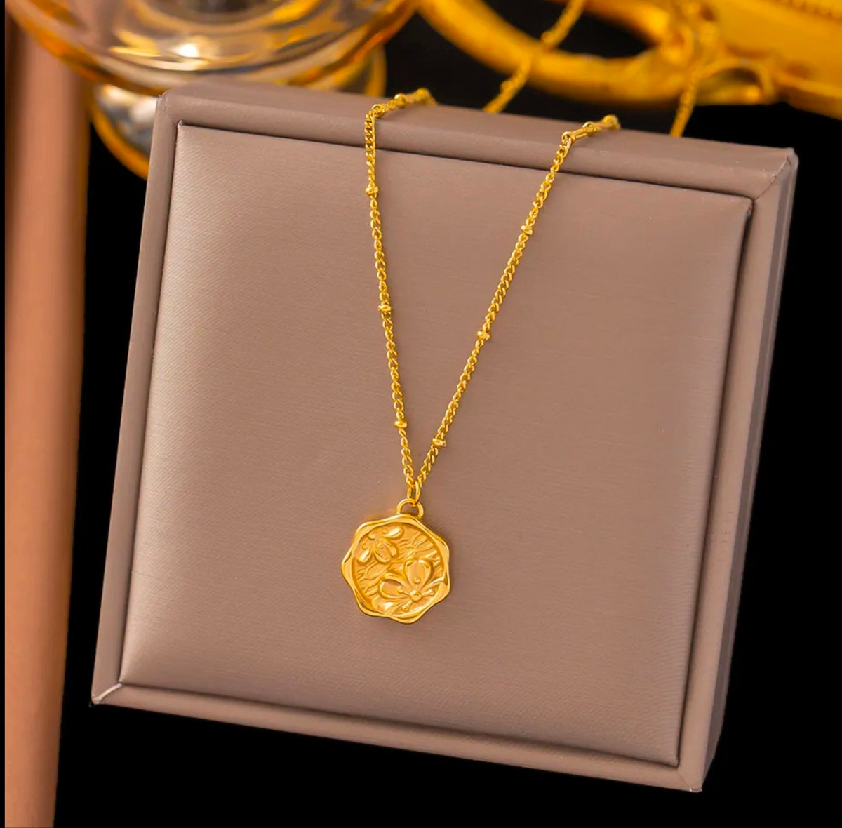 Plum Blossom Relief Pendant Gold Plated Stainless Steel Necklace For Women Fashion Jewelry Minimalist