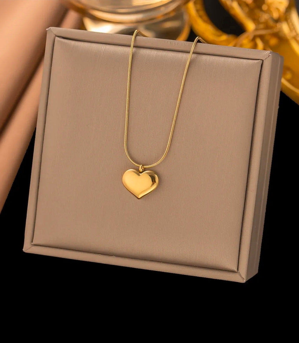 Big Heart Pendant Gold Plated Stainless Steel Necklace For Women Fashion Jewelry Minimalist