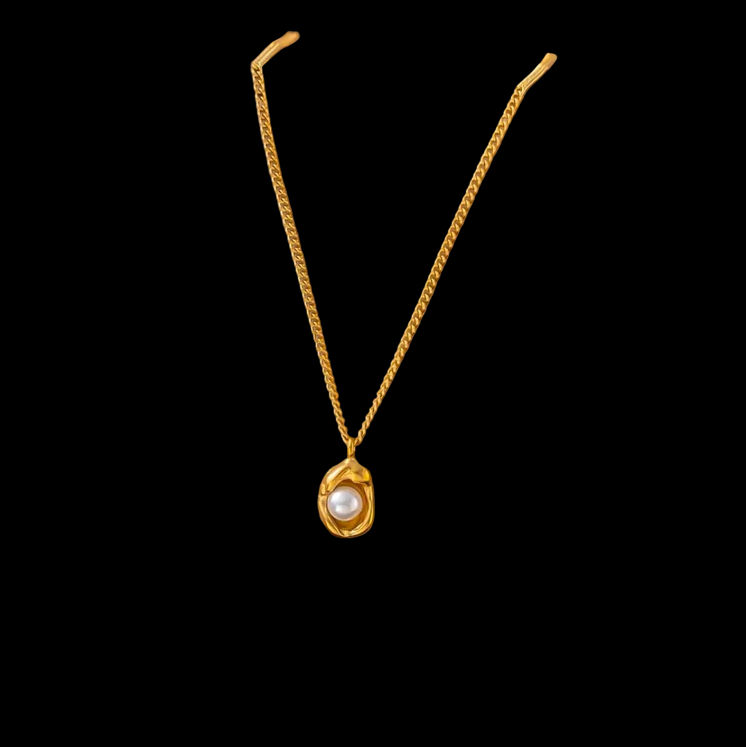 Gold Pea & Wrinkled Pearl Pendant Necklace