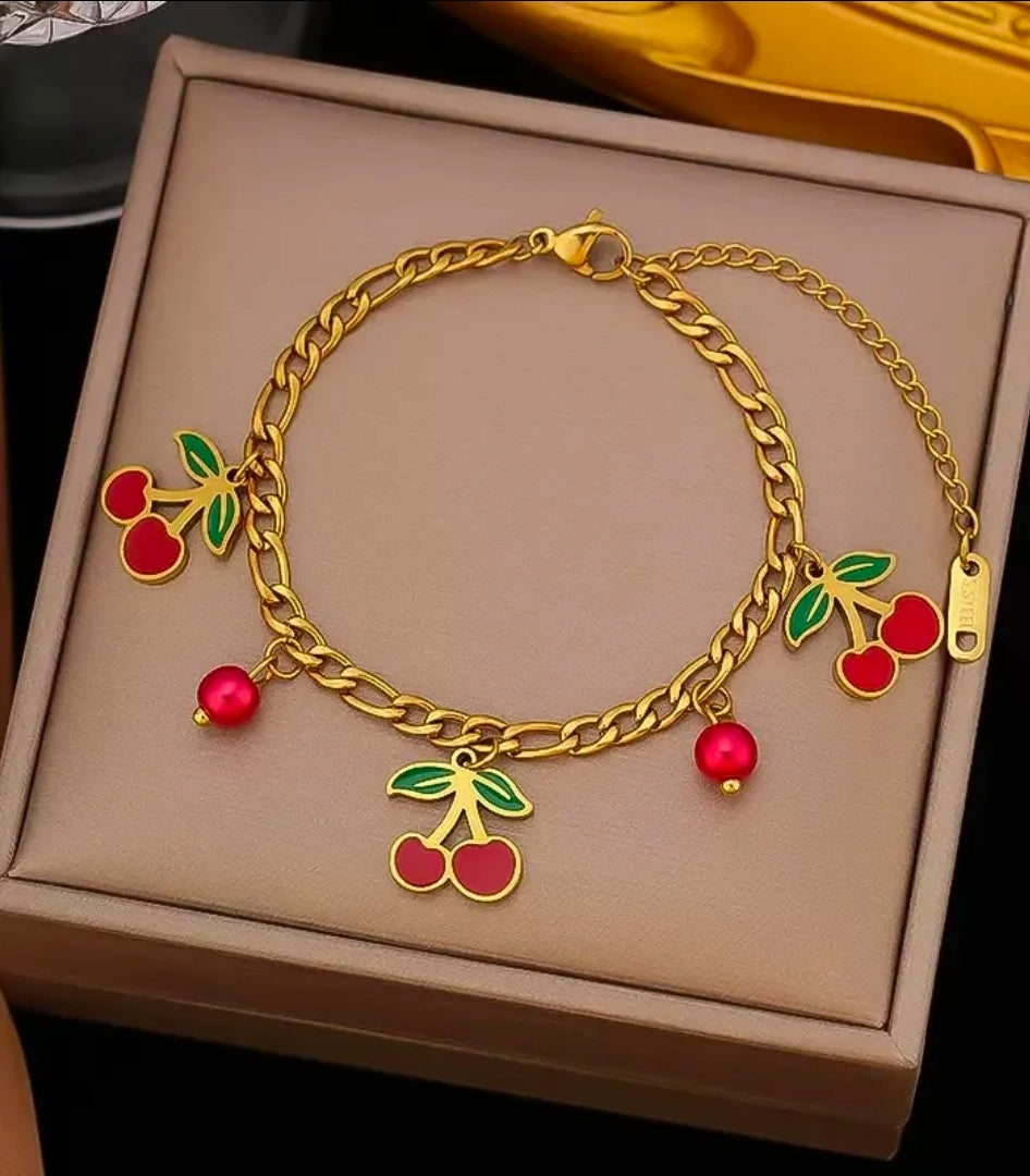Titanium Steel 18K Gold Plated 
Bracelet For Women Fashion Luxury 
Stainless Steel Heart Butterfly Shell 
Rhinestone Charm Bracelet Jewelry Gif