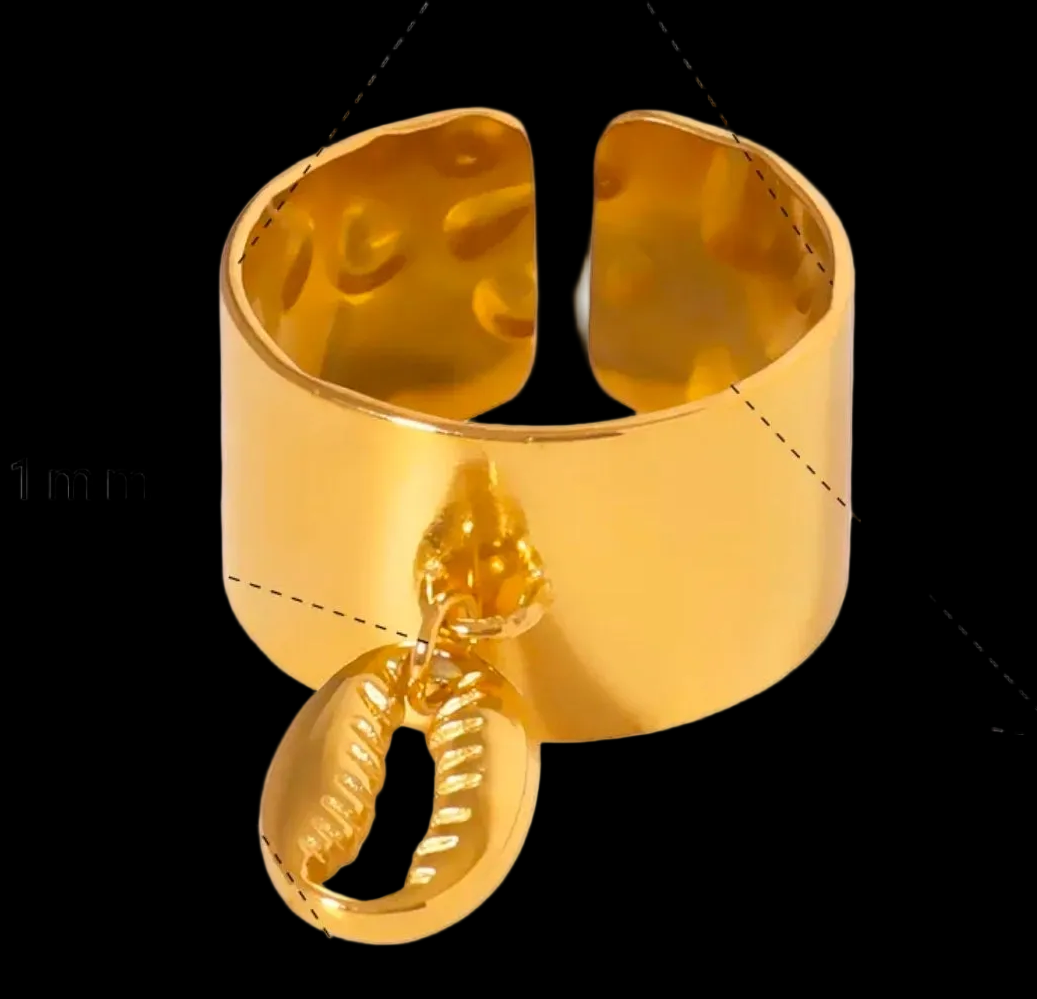 Gold Shell Pendant Hammered Ring