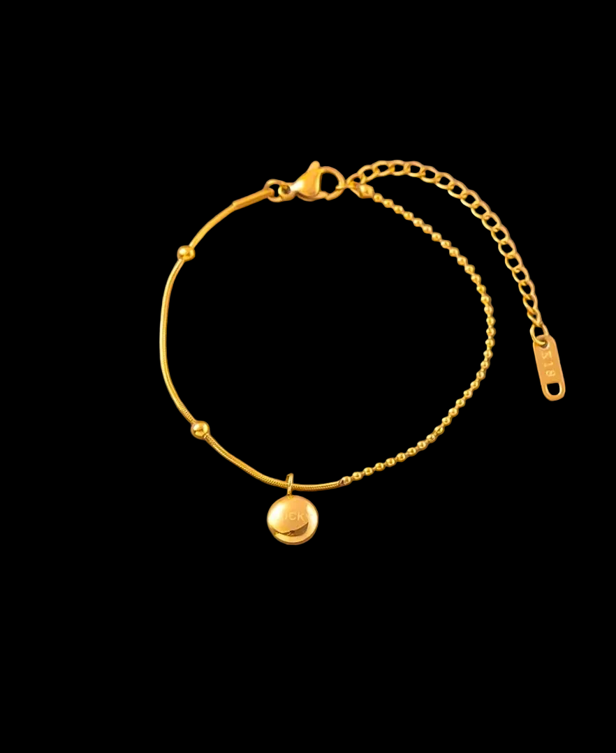 Titanium Steel 18K Gold Plated 
Bracelet For Women Fashion Luxury 
Stainless Steel Heart Butterfly Shell 
Rhinestone Charm Bracelet Jewelry Gift