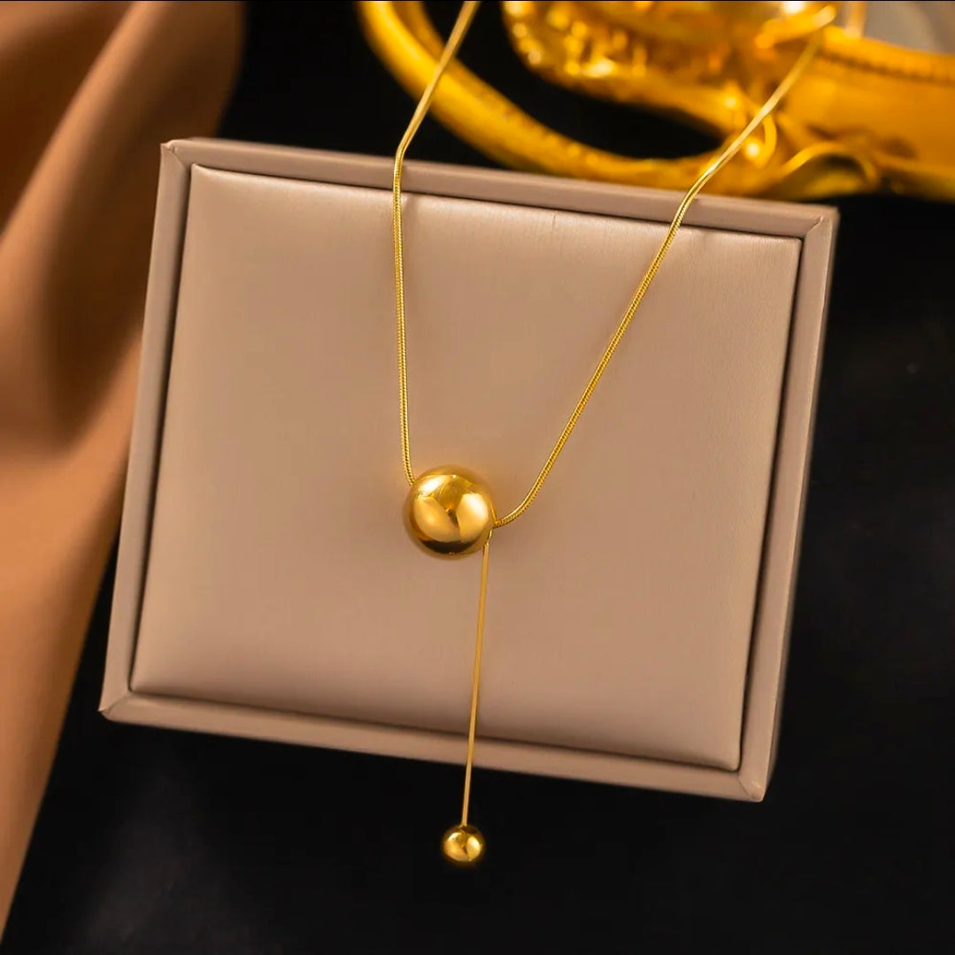 Gold Double Ball Pendant Necklace