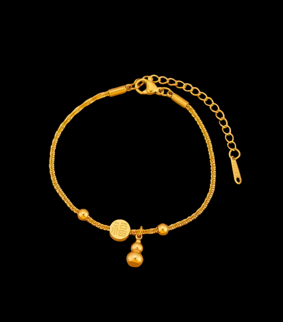 Titanium Steel 18K Gold Plated 
Bracelet For Women Fashion Luxury 
Stainless Steel Heart Butterfly Shell 
Rhinestone Charm Bracelet Jewelry Gift
